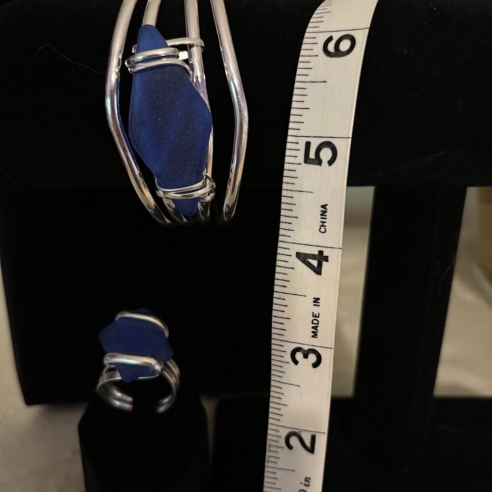 Beautiful Blue Color Cuff Bracelet and Ring (size 10) in Silver Tone - Picture 7 of 14